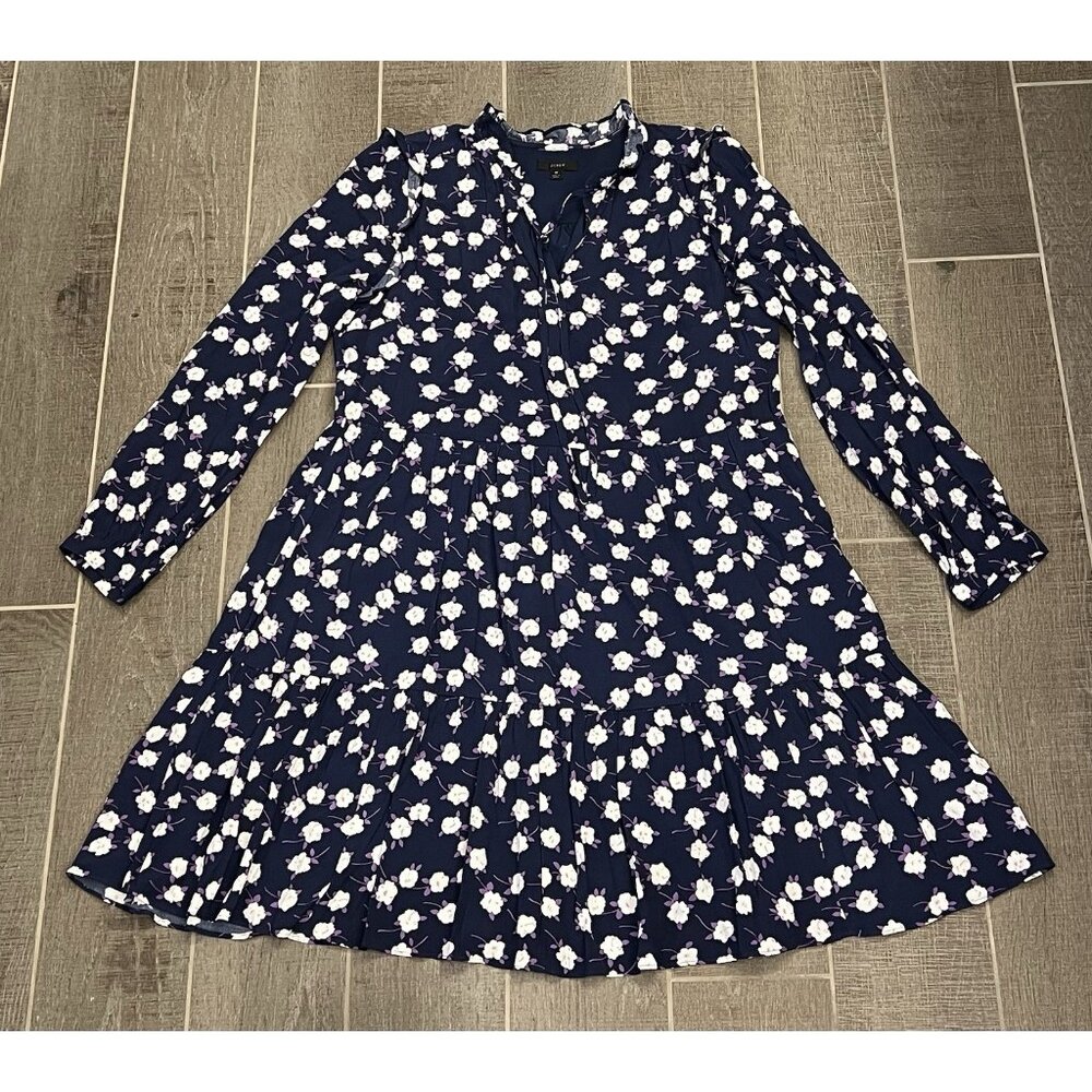 J. Crew Women’s tiered floral midi dress Tie neck Medium size Navy purple - Picture 4 of 14